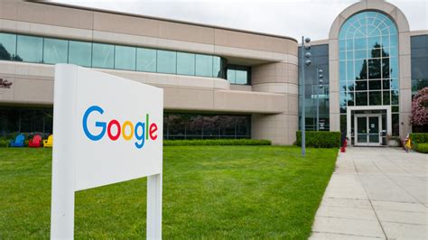 Google says it observed Iran trying to hack the Trump and Biden .